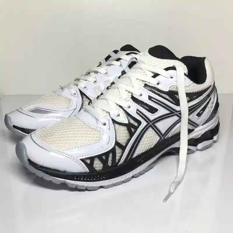 کتونی ورزشی پیاده روی مدل اسیکس kayano 20 سفید مشکی کد 114