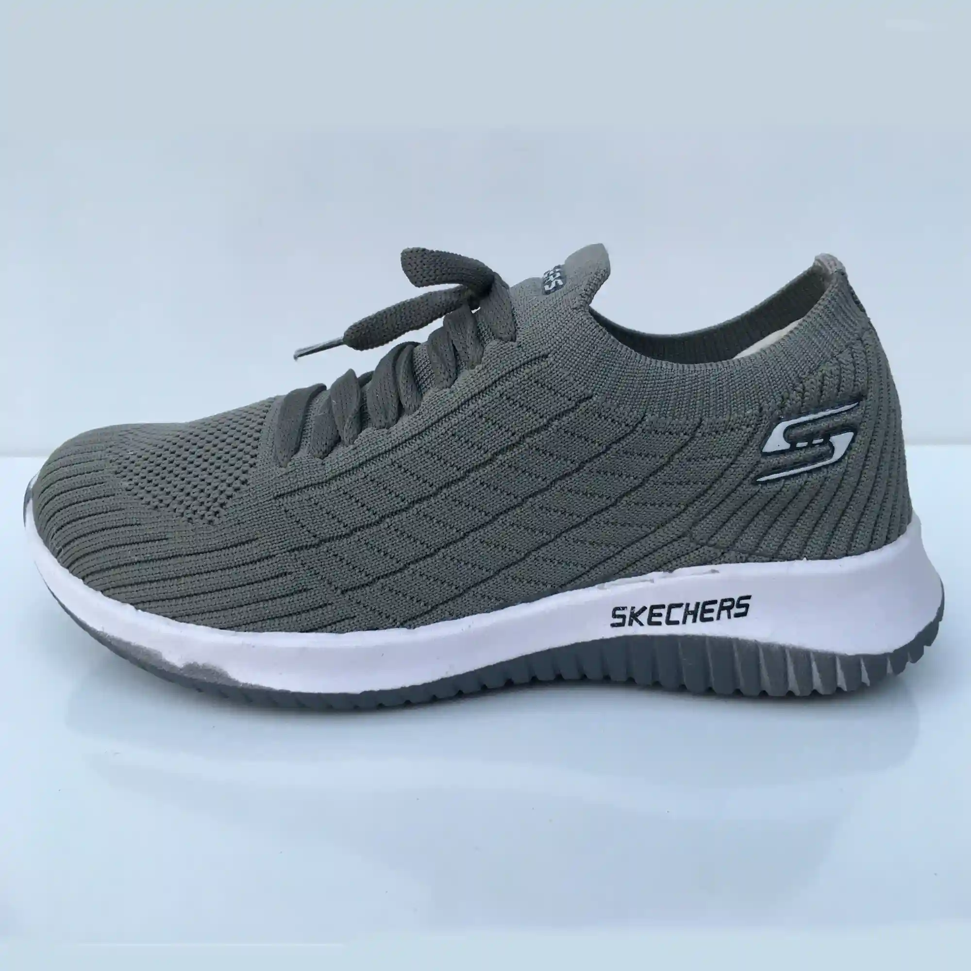کفش روزمره اسکیچرز skechers طوسی تیره کد 129